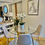 Semesterbostad Pottery Gate,