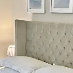 Pottery Gate, Semesterbostad *