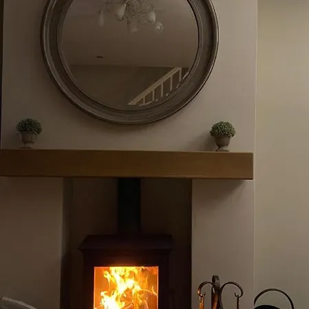 Pottery Gate, * Bowness-on-Windermere